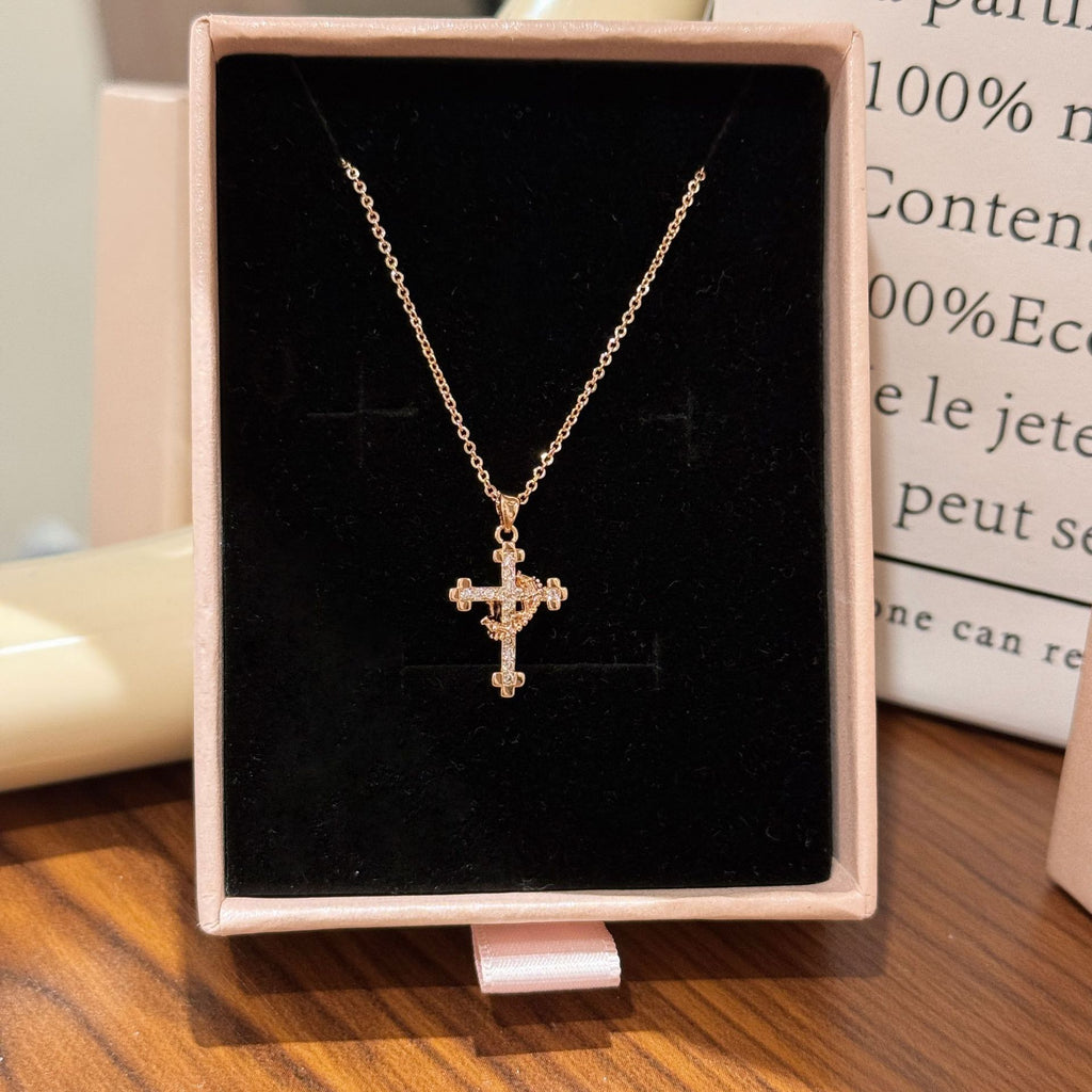 Cross Necklace Full Inlaid Zircon Pendant, Personality Luxury High Sense Clavicle Chain, Niche Fashion Jewelry