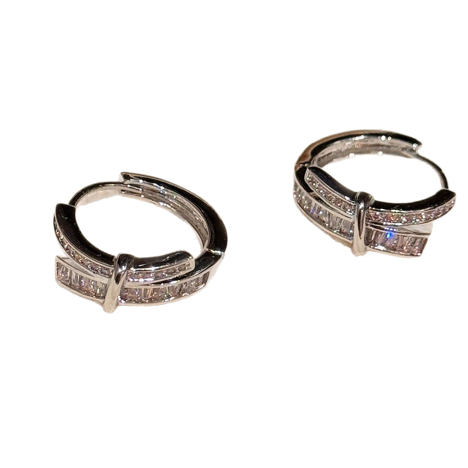 Luxury Sparkle Knot CZ Huggie Earrings Trendy Women Daily Ear Accessory