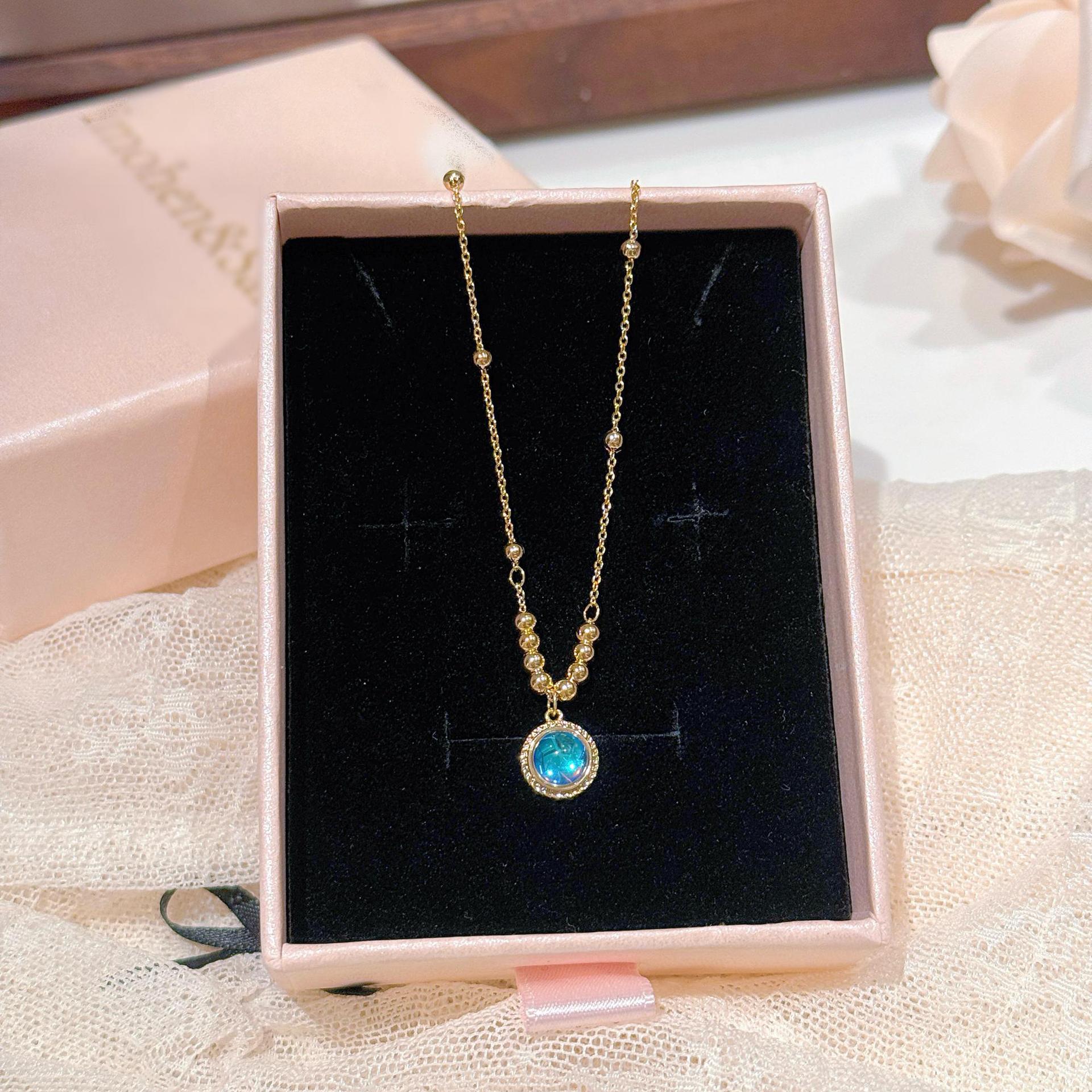 Gold Dainty Necklace Minimalist Luxury Clavicle Chain Elegant Fashion All-match Commute Jewelry Gifts for Girlfriend