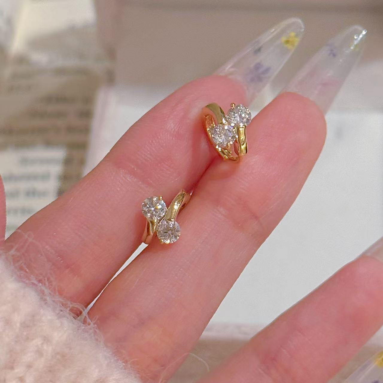 Minimalist Double Zircon Cross Hoop Earrings, Luxury High-grade Elegant Ear Buckles, Versatile Cold Style Fashion Ear Jewelry