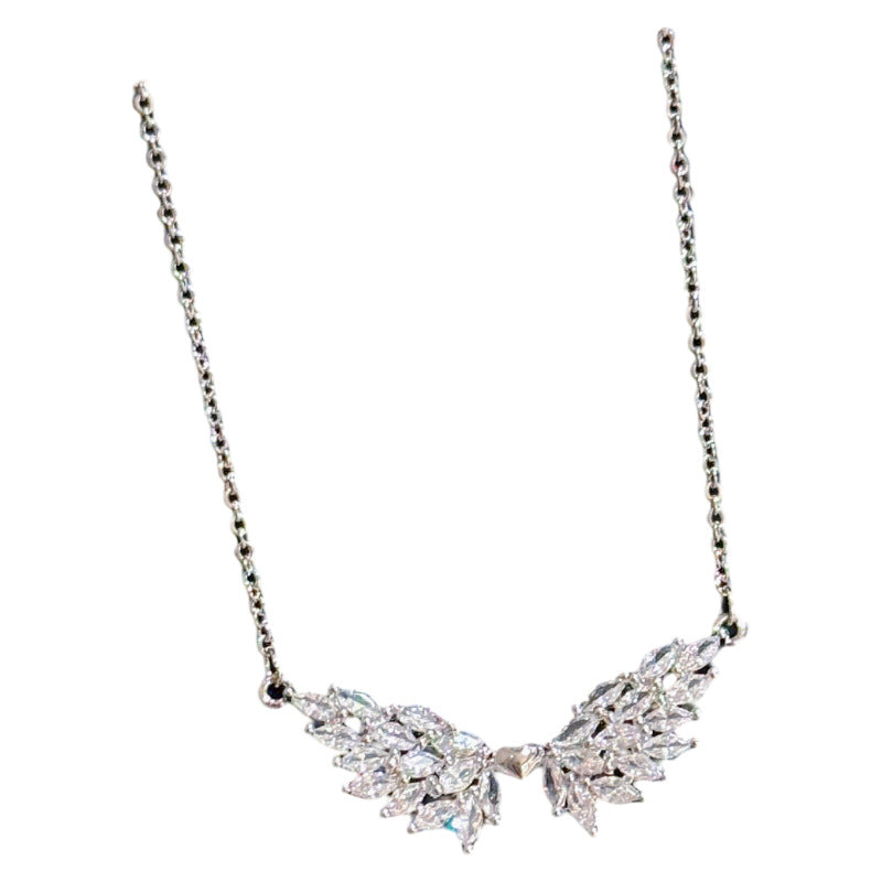 Heart Angel Wings Necklace, Niche Luxury Stylish Clavicle Chain, Sweet Exquisite Design All-match Fashion Neck Jewelry for Women