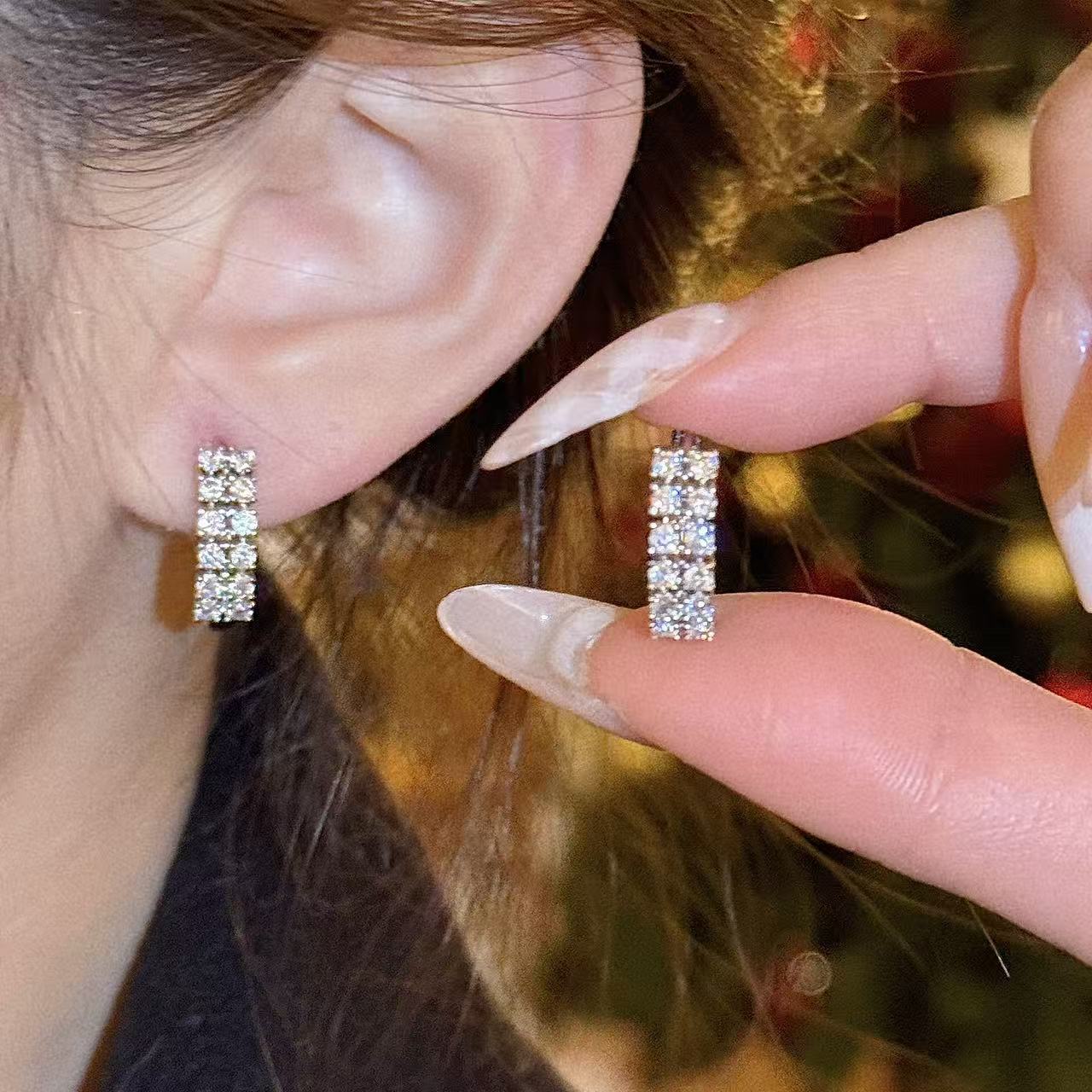 Korean Double Row Micro-inlaid Zircon Hoop Earrings, Niche Design Delicate Temperament Earrings, Versatile Luxury Fashion Ear Jewelry