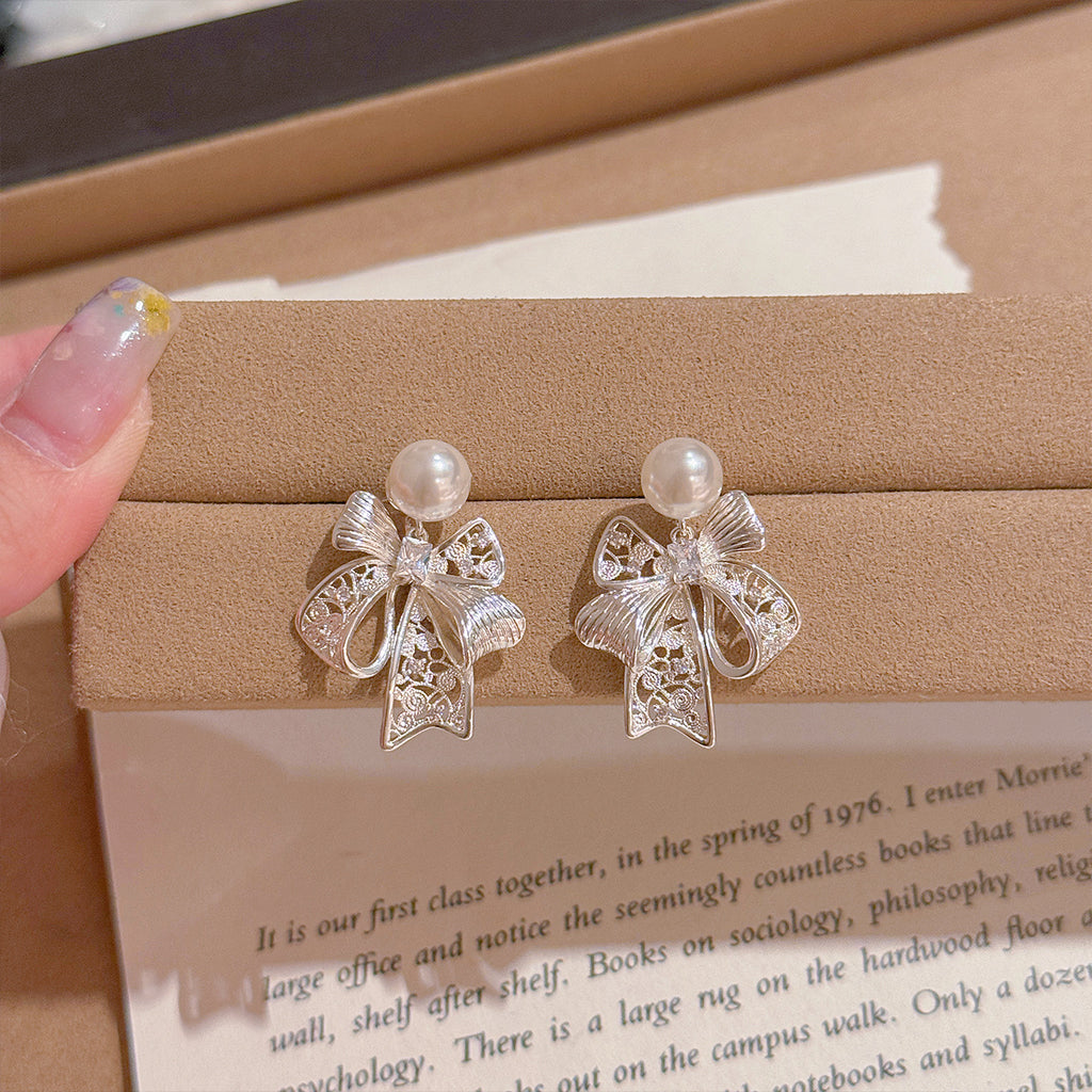 Bow Pearl Stud Earrings, Hollow Vintage Dainty Earrings, S925 Sterling Silver Needle, Luxury Elegant Jewelry for Daily Wear
