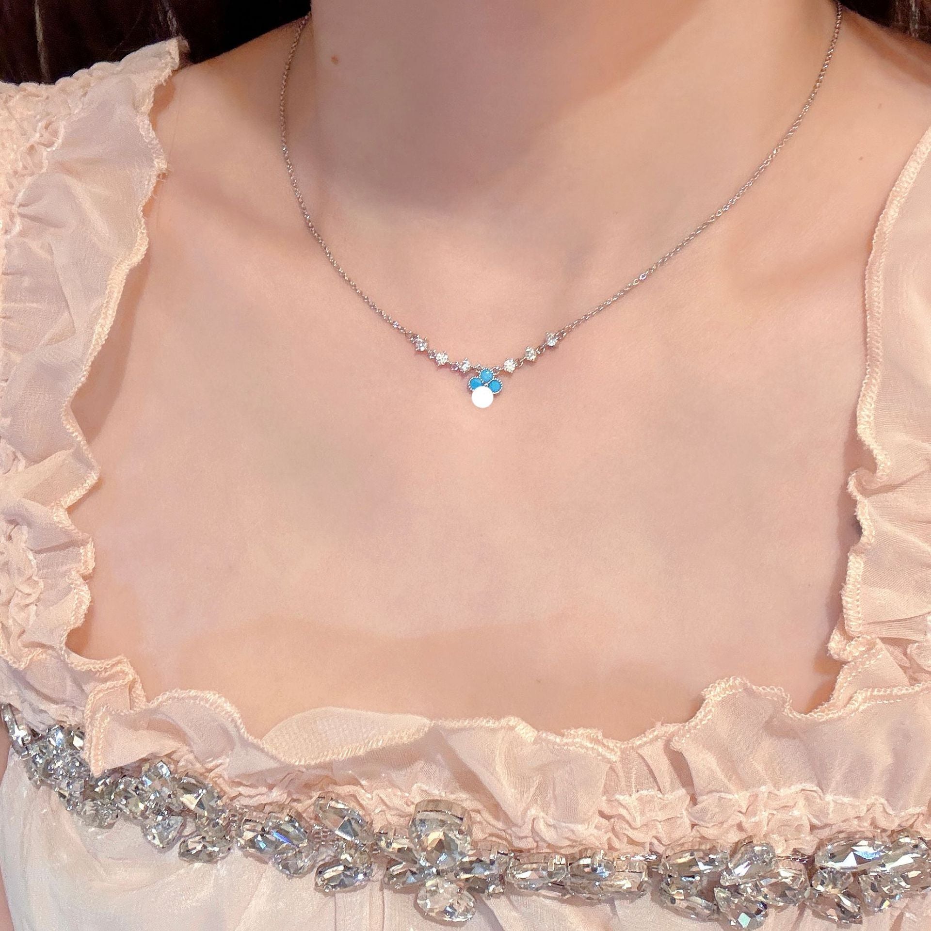 Blue Turquoise Floral Pendant Necklace, Delicate Premium Fashion Accessories, Daily Wear Clavicle Chain