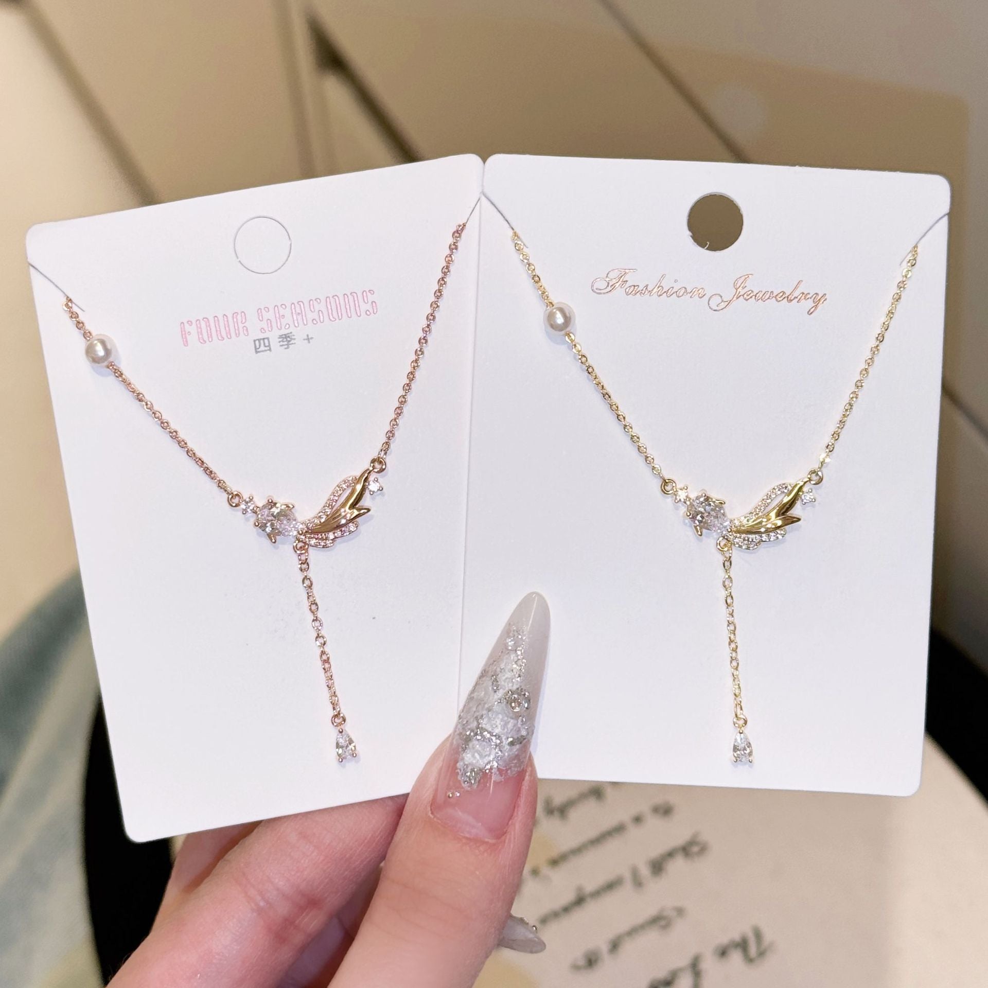 Koi Fish Pendant Pearl Necklace for Women, Luxury Minimalist Zircon Inlaid Clavicle Chain Jewelry Gift