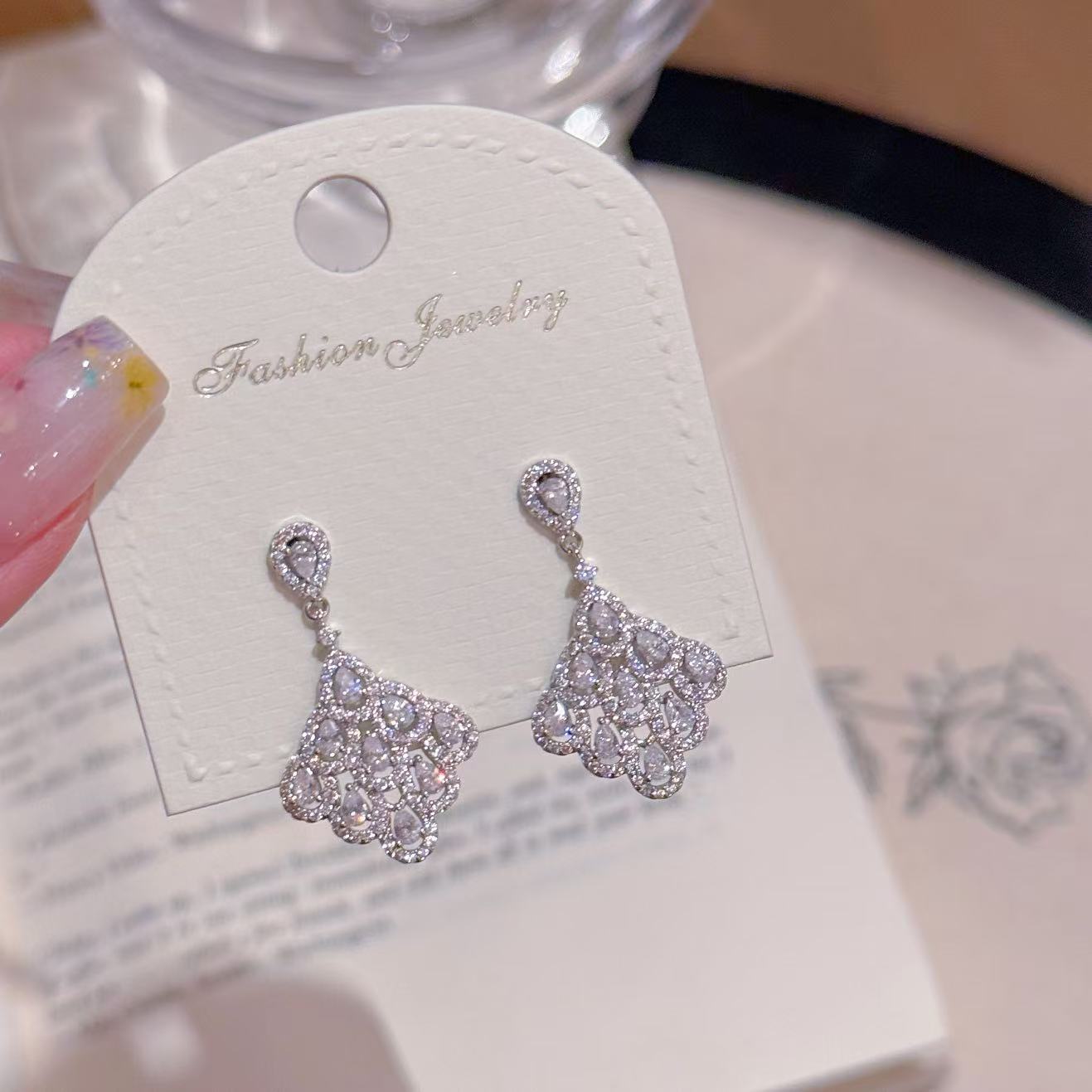 Hollow Rhombus Cubic Zirconia Stud Earrings for Women, Luxury Rich Girl Style S925 Sterling Silver Post Dainty Elegant Fine JewelryHollow Rhombus Cubic Zirconia Stud Earrings for Women, Luxury Rich Girl Style S925 Sterling Silver Post Dainty Elegant Fine