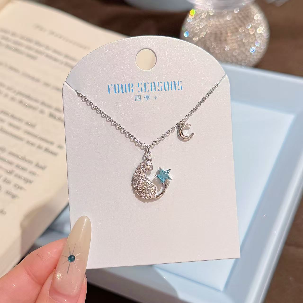New Arrival Spring Floral Pink Cat Necklace Niche High Grade Delicate Clavicle Chain Versatile Women Fashion Accessories