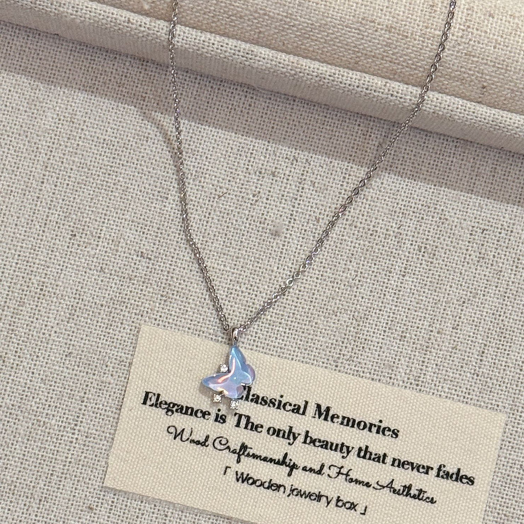 Korean Style Butterfly Necklace with Aquamarine, Minimalist Luxury Clavicle Chain, Niche Versatile Jewelry for Women