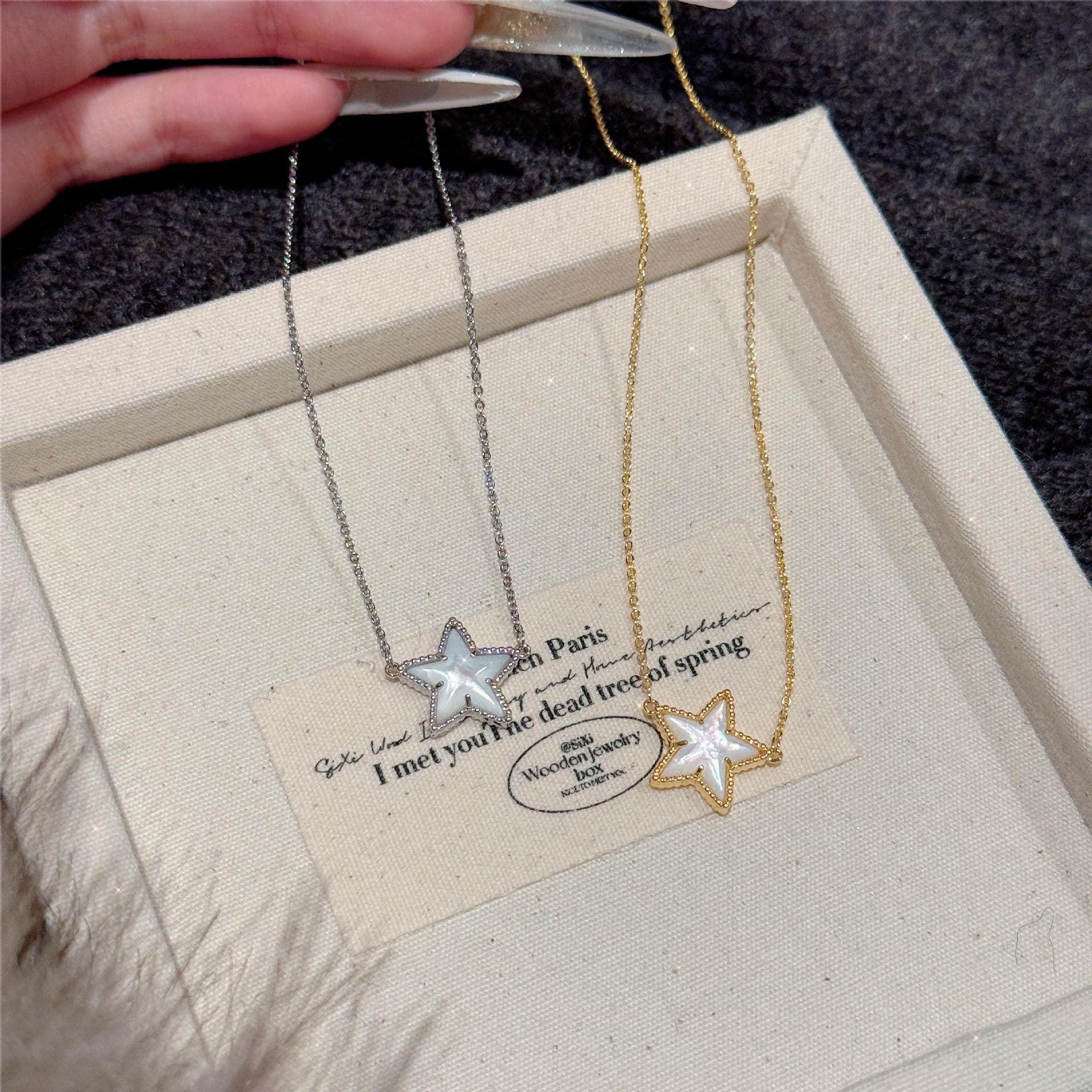 Star Pendant Necklace, Natural White Shell Inlaid Zircon Clavicle Chain