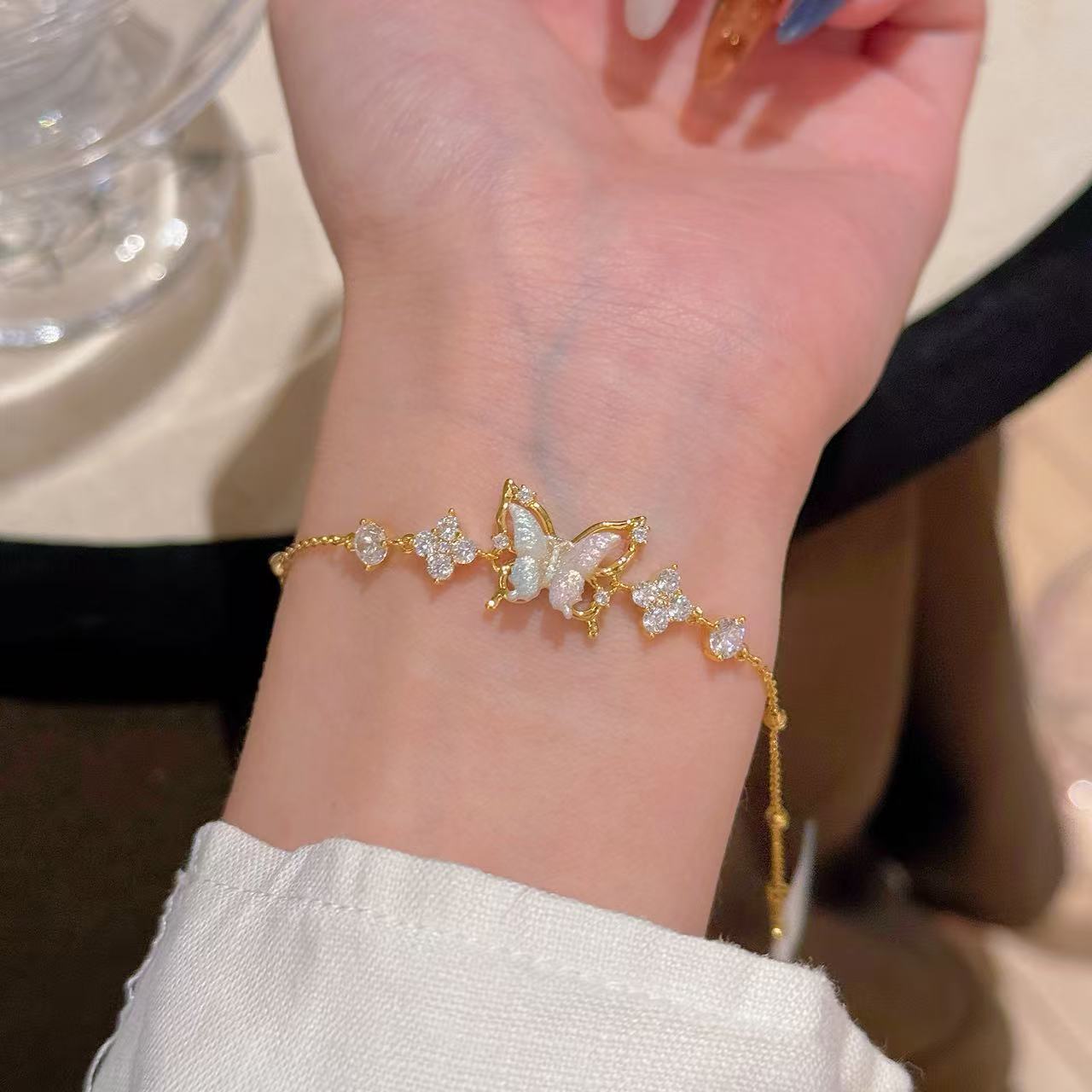 Two Tone Gradient Sparkling CZ Butterfly Bracelets for Women, Niche Luxury Dainty Elegant Sweet Versatile Fine Wrist Jewelry
