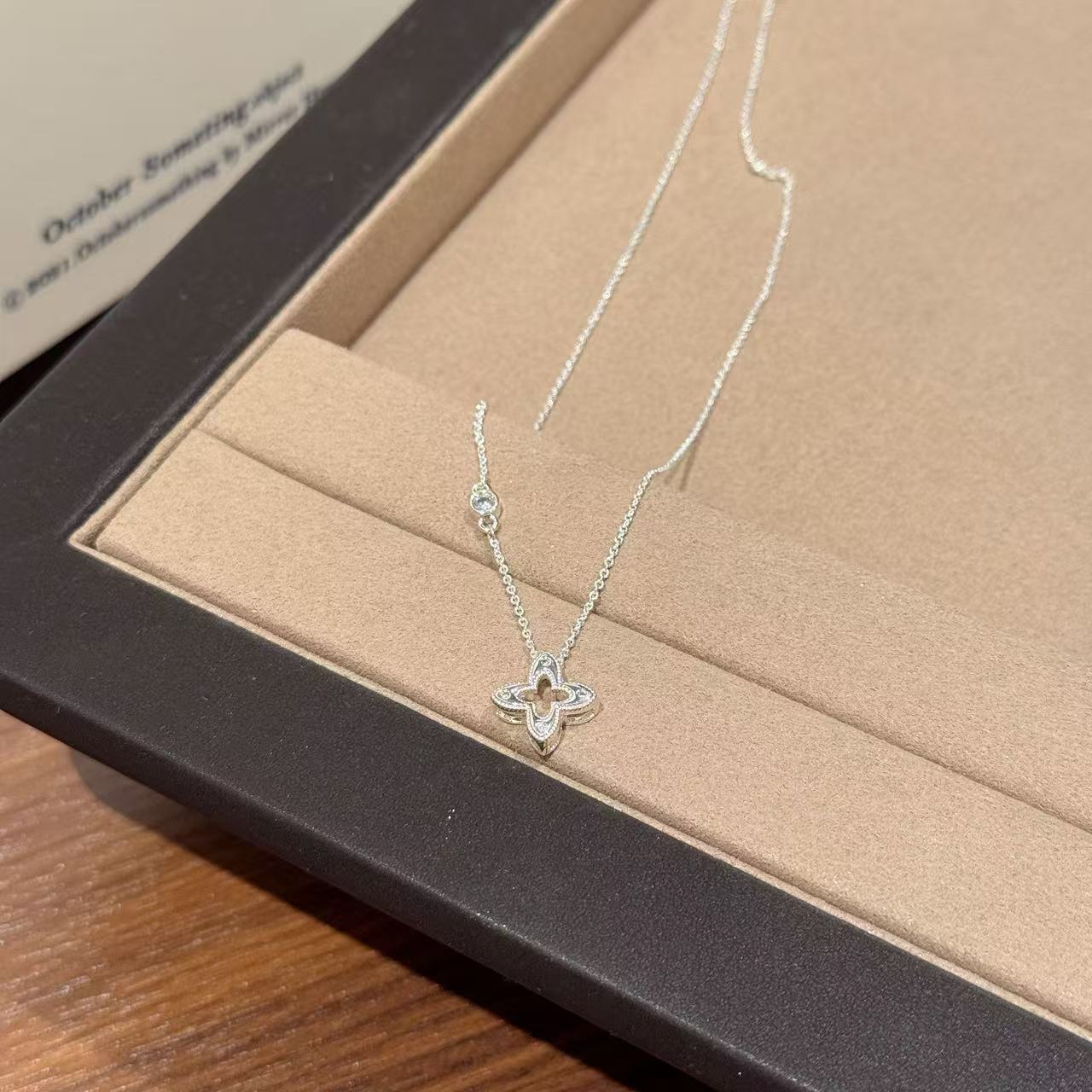 Korean Style Star Necklace, Niche Luxury Lucky Clover Clavicle Chain, Sweet Elegant Versatile Pendant Jewelry for Women