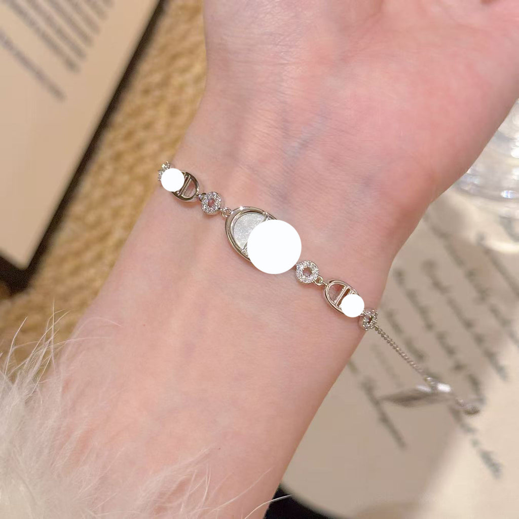 Four Seasons Charm Aquamarine Bracelet, Fashion Niche Sparkling Women Hand Jewelry, High-end Light Luxury Wrist Chain