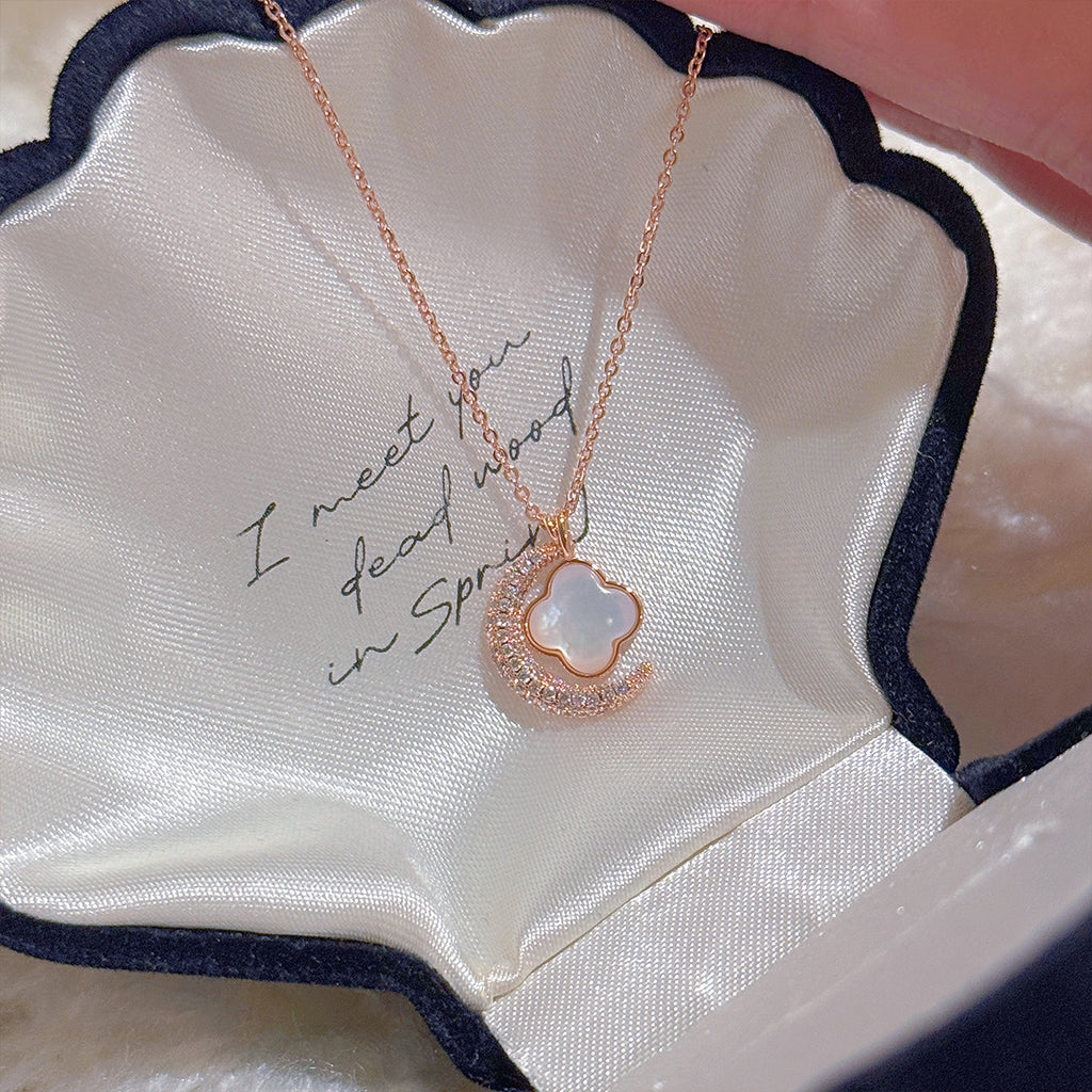 Moon Lucky Flower Natural Shell Pendant Necklace for Women, Luxury Niche Dainty Versatile Daily Collarbone Fine Jewelry