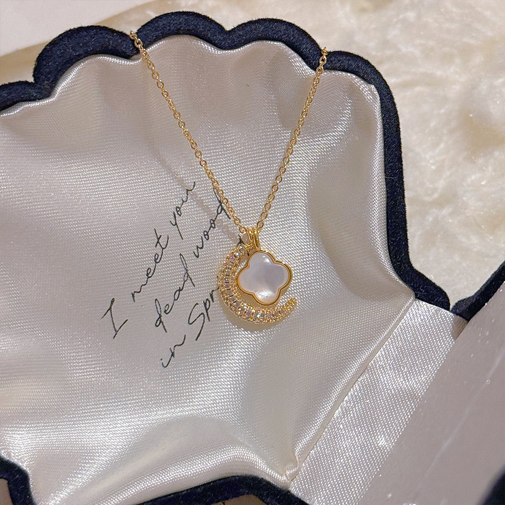 Moon Lucky Flower Natural Shell Pendant Necklace for Women, Luxury Niche Dainty Versatile Daily Collarbone Fine Jewelry