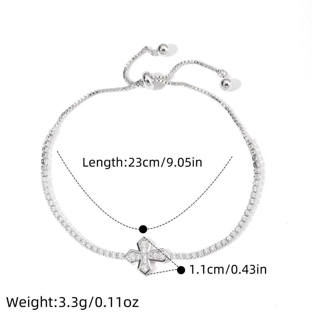 Four Seasons Charm Aquamarine Bracelet, Fashion Niche Sparkling Women Hand Jewelry, High-end Light Luxury Wrist Chain