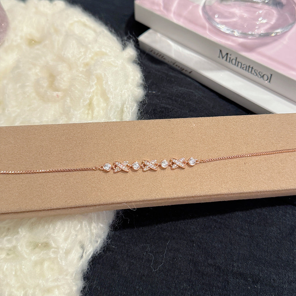 Minimal Luxury Dainty Bowknot Bracelet, Niche Sweet Elegant All-Match Women Fine Wrist Jewelry for Daily Wear