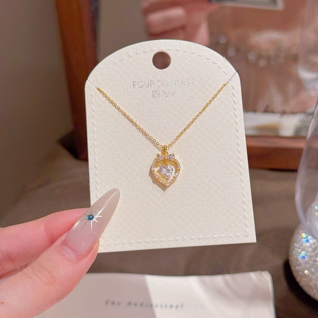 Sweet Heart Bow Necklace, Niche Luxury Shiny Zircon Clavicle Chain, Girly Elegant Fashion Neck Jewelry for Women