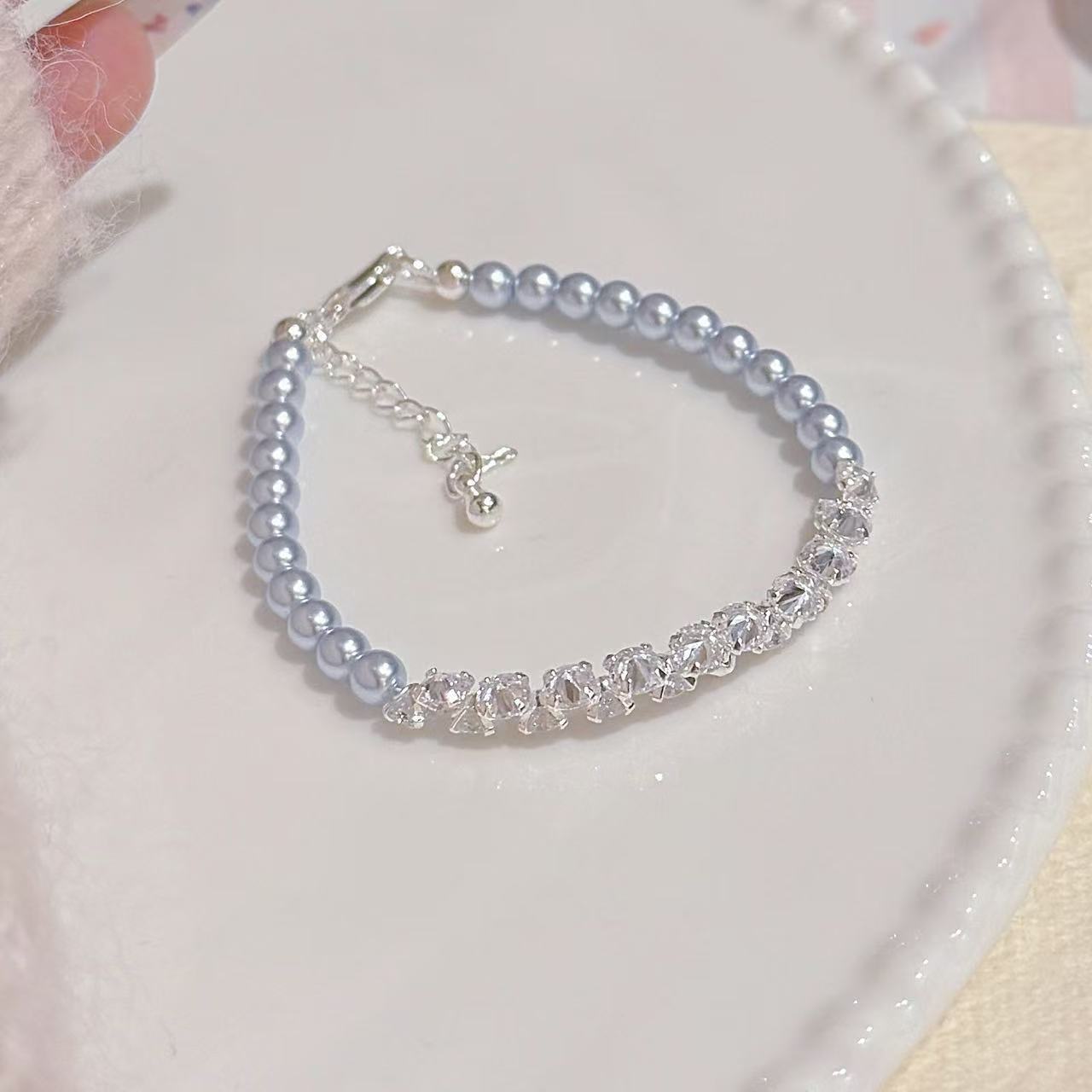 Diamond Encrusted Pearl Bracelet, Light Luxury Cold Style Elegant Stylish Daily Matching Women Hand Accessories