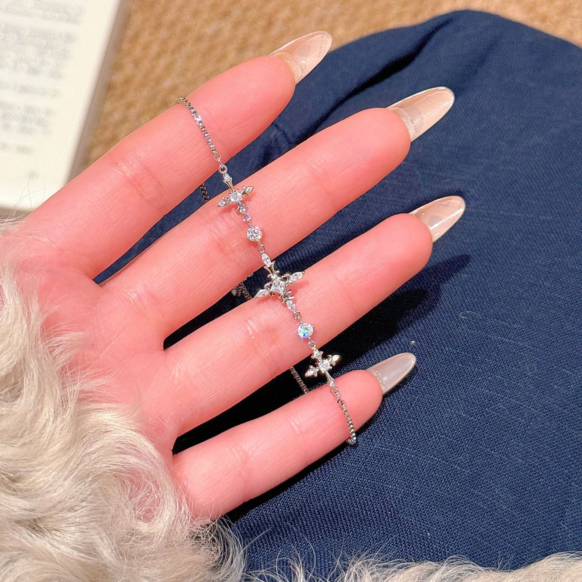 Korean Star Zircon Geometric Bracelet, Elegant Daily Wrist Chain