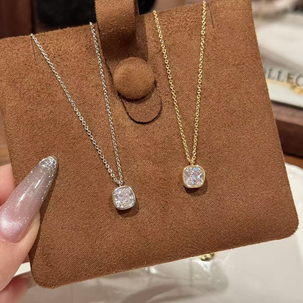 Cool Minimal Luxury Geometric Sugar Cube Cubic Zirconia Pendant Necklace, Niche Dainty Elegant All-Match Choker Jewelry for Women