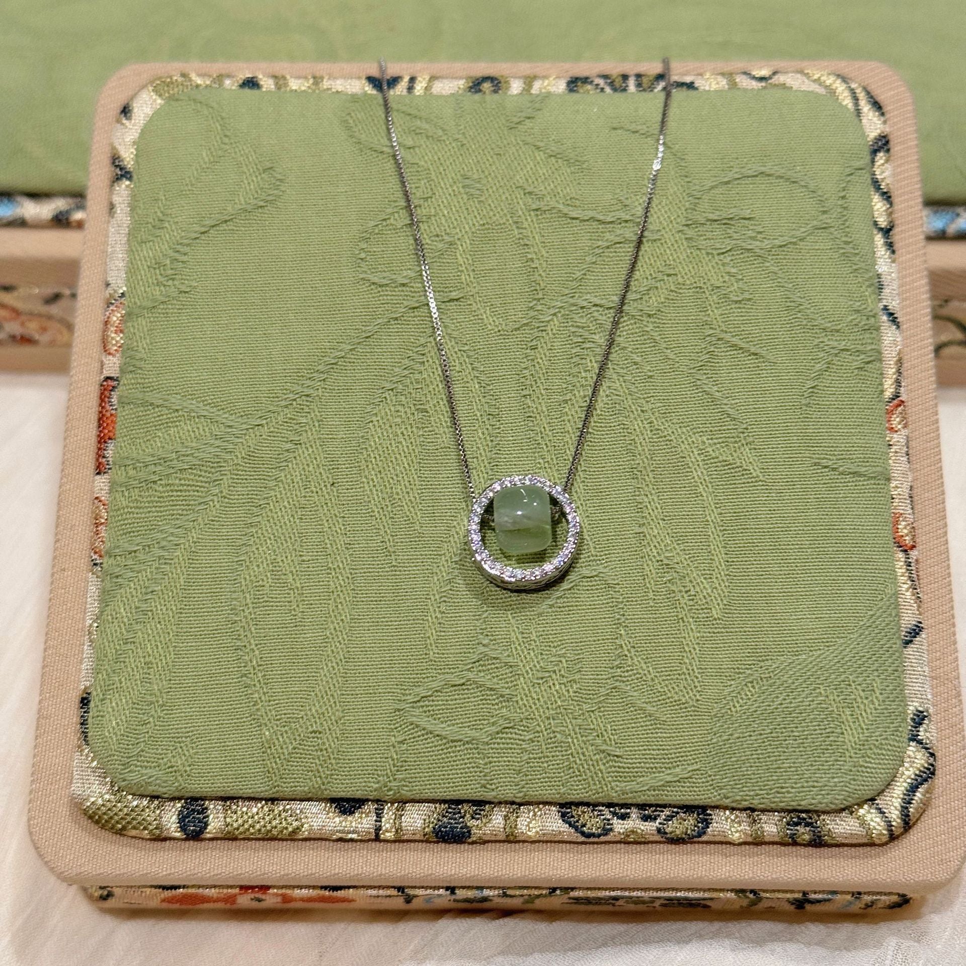 Vintage Gourd Peace Lock Necklace, Chinese Style Ginkgo Leaf Necklace, Zodiac Year Elegant Exquisite National Trend Jewelry for Women