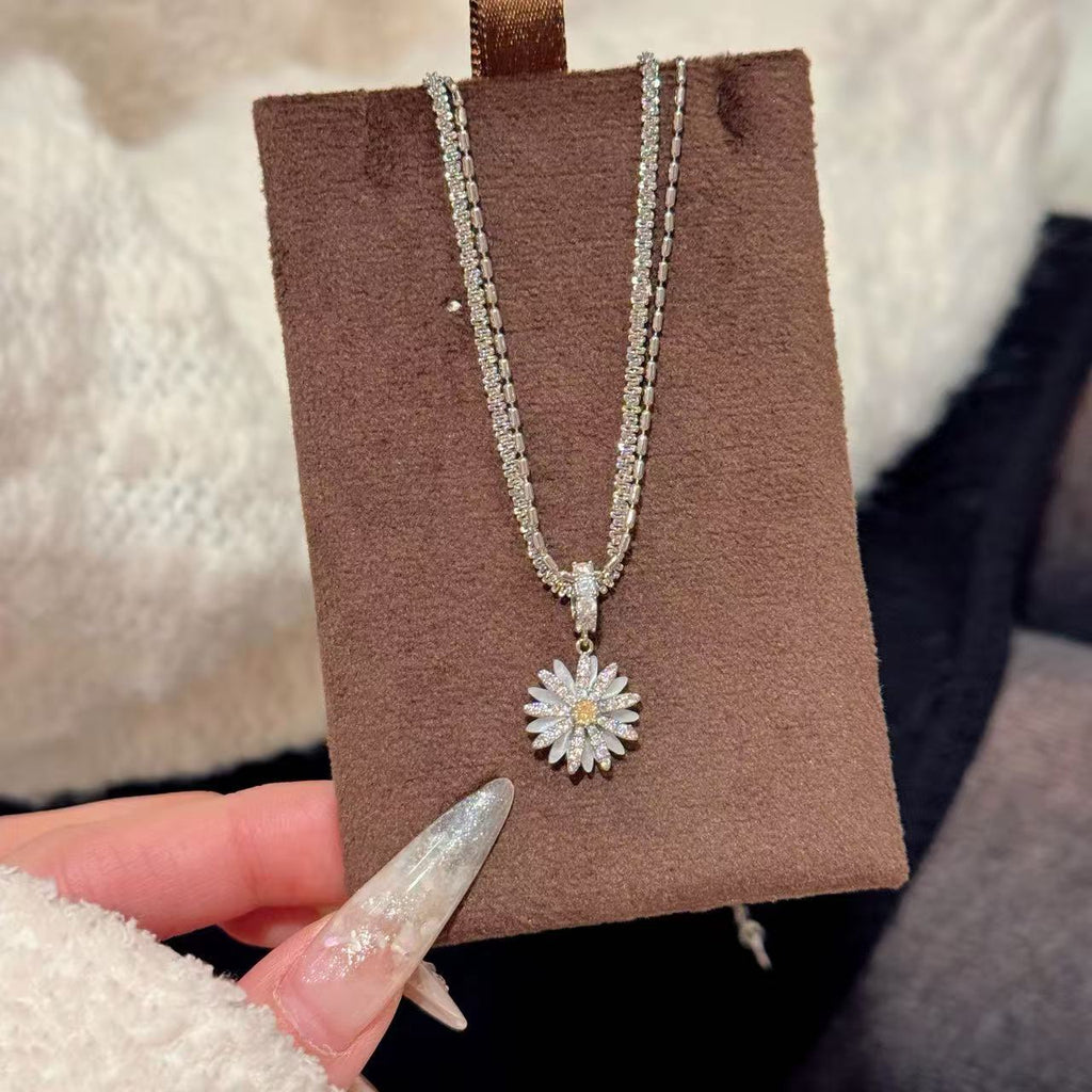 New Daisy Series Jewelry Set, Luxury Exquisite Necklace Earrings Bracelet, INS Hot Niche Design Versatile Women Ornaments