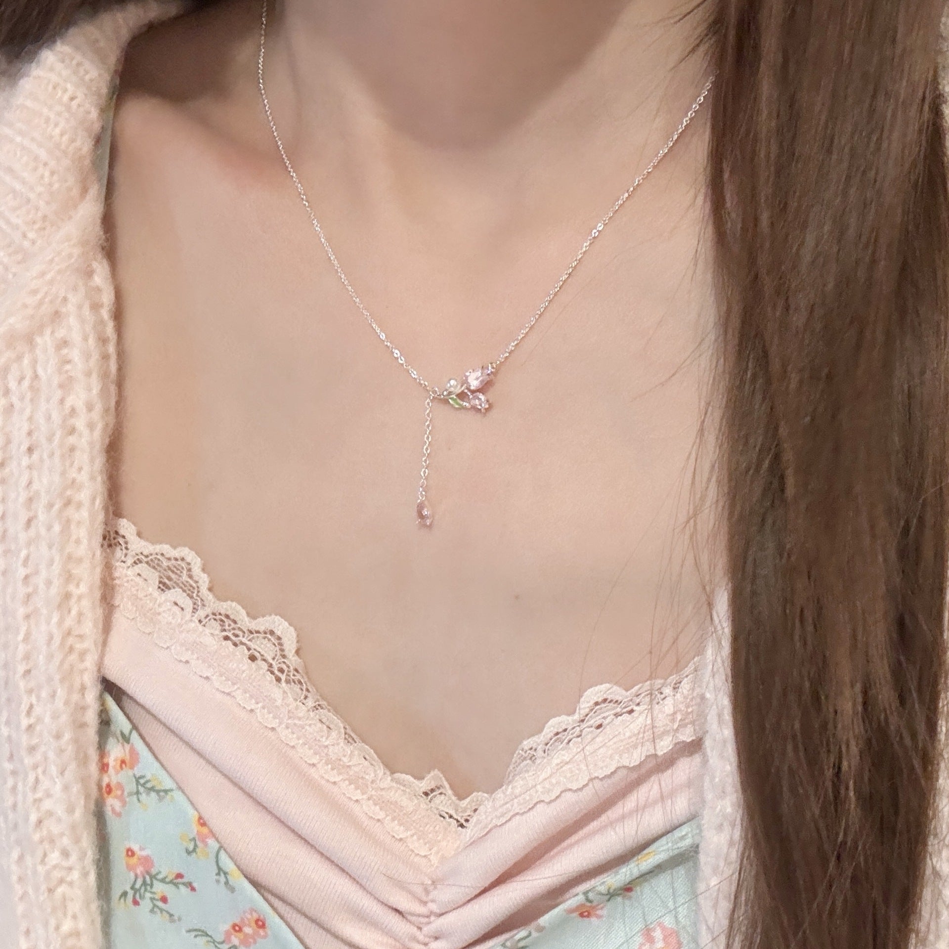 Unique Dainty Luxury Necklace, Sweet Tulip Tassel Pendant Clavicle Chain, Delicate Gentle Fashion Jewelry For Daily Wear