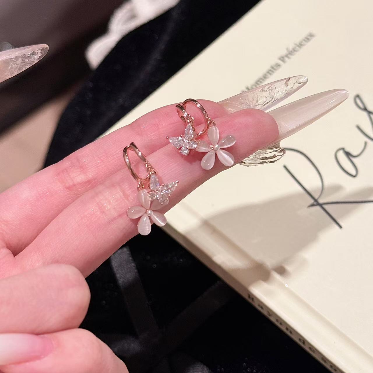 Dainty Butterfly Zircon Stud Earrings for Women, Korean Japanese Sweet Fairy Style Ear Jewelry, Minimal Luxury Niche Elegant Cute Daily Wear Earrings