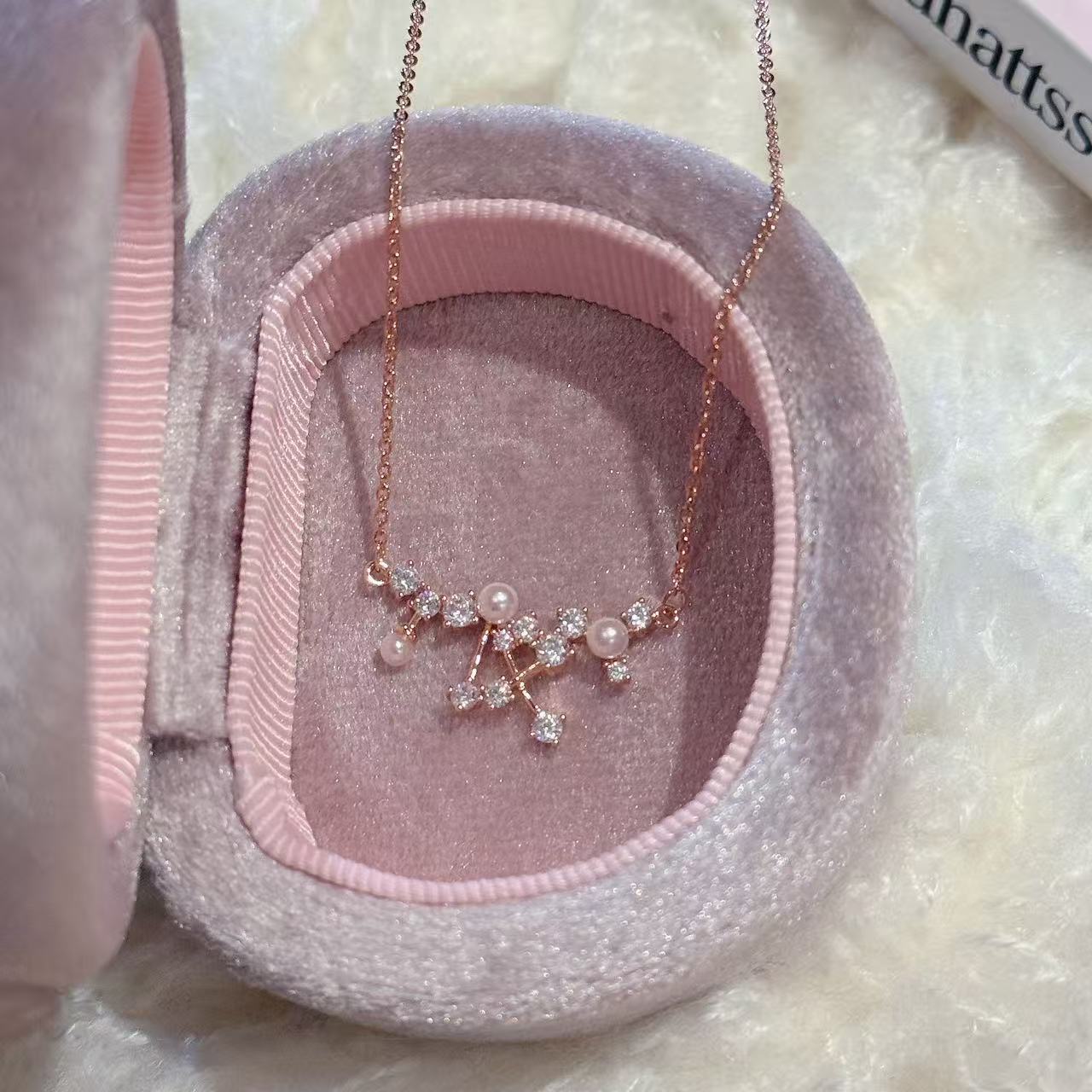 Spring Floral Branch Pearl Necklace, Shiny Zircon Light Luxury Elegant Clavicle Chain, Daily Commute Versatile Necklace