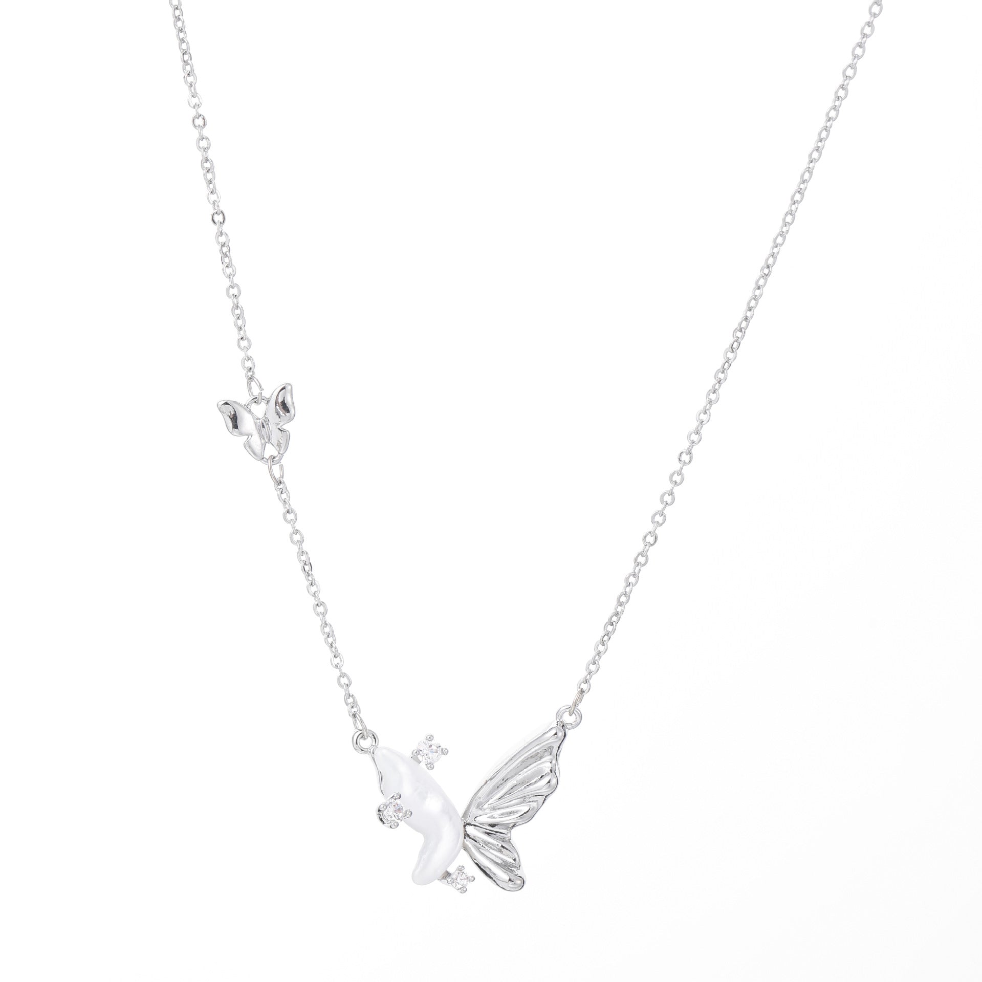 Butterfly Clavicle Necklace, Luxury Niche Pendant Necklace, Exquisite Fresh Sweet Minimalist Jewelry for Women Daily Wear