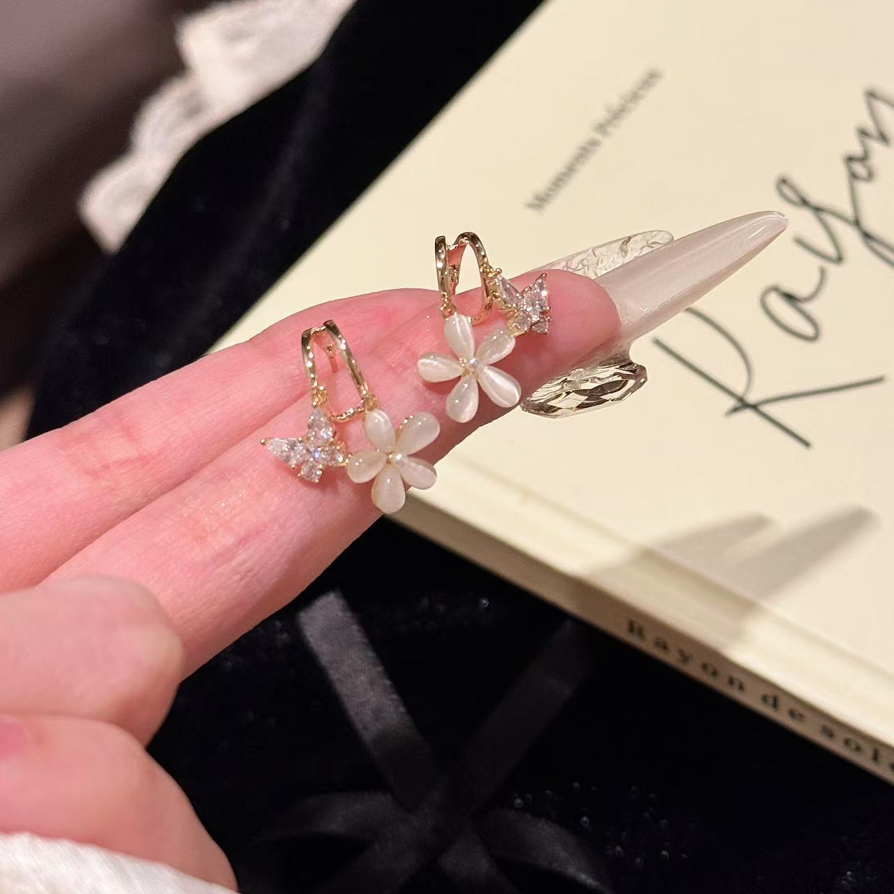 Dainty Butterfly Zircon Stud Earrings for Women, Korean Japanese Sweet Fairy Style Ear Jewelry, Minimal Luxury Niche Elegant Cute Daily Wear Earrings