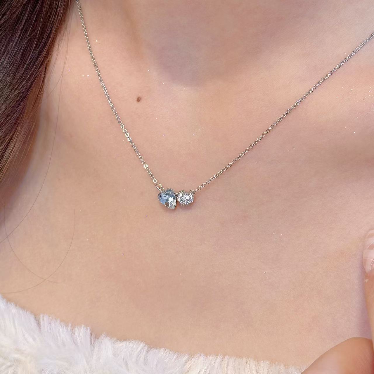 Custom Korean Cold Style Pendant Necklace for Women, Niche Luxury Dainty Sweet Designer Versatile Daily Clavicle Fine Jewelry