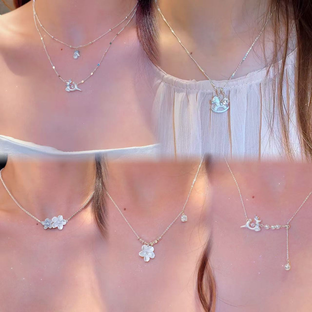 Year of the Horse Lucky Jewelry Set, Luxury Floral Pendant Clavicle Chain, Deer Bracelet & Bow Necklace Elegant Autumn Winter Fashion Accessories