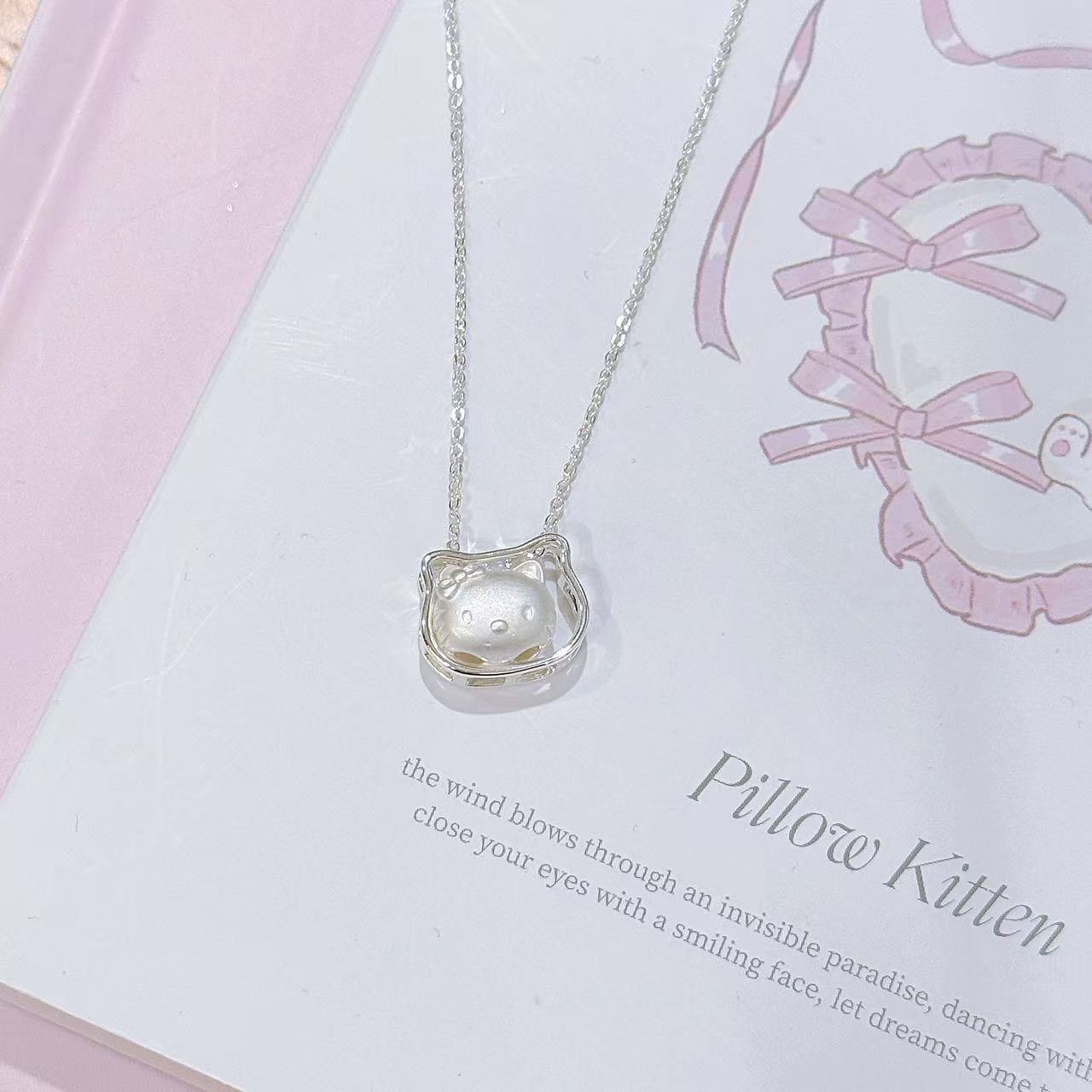 Custom Minimalist Cat Necklace, Luxury Niche Kitten Pendant Clavicle Chain, Cute Exquisite Fashion Neck Jewelry