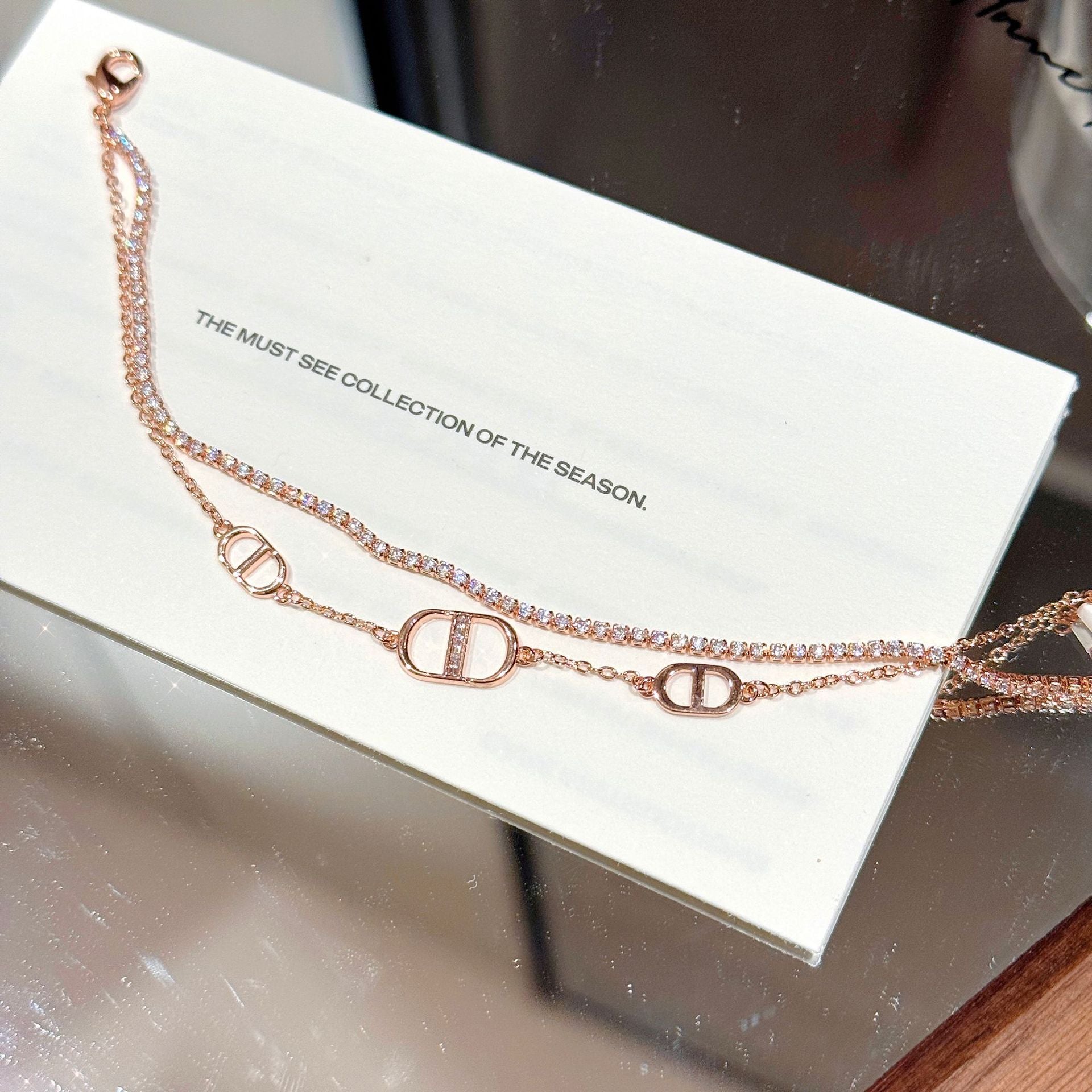 Pig Nose Link Bracelet, Luxury High-End Wrist Jewelry, Exquisite Niche Versatile Hot Selling Bracelet for Women