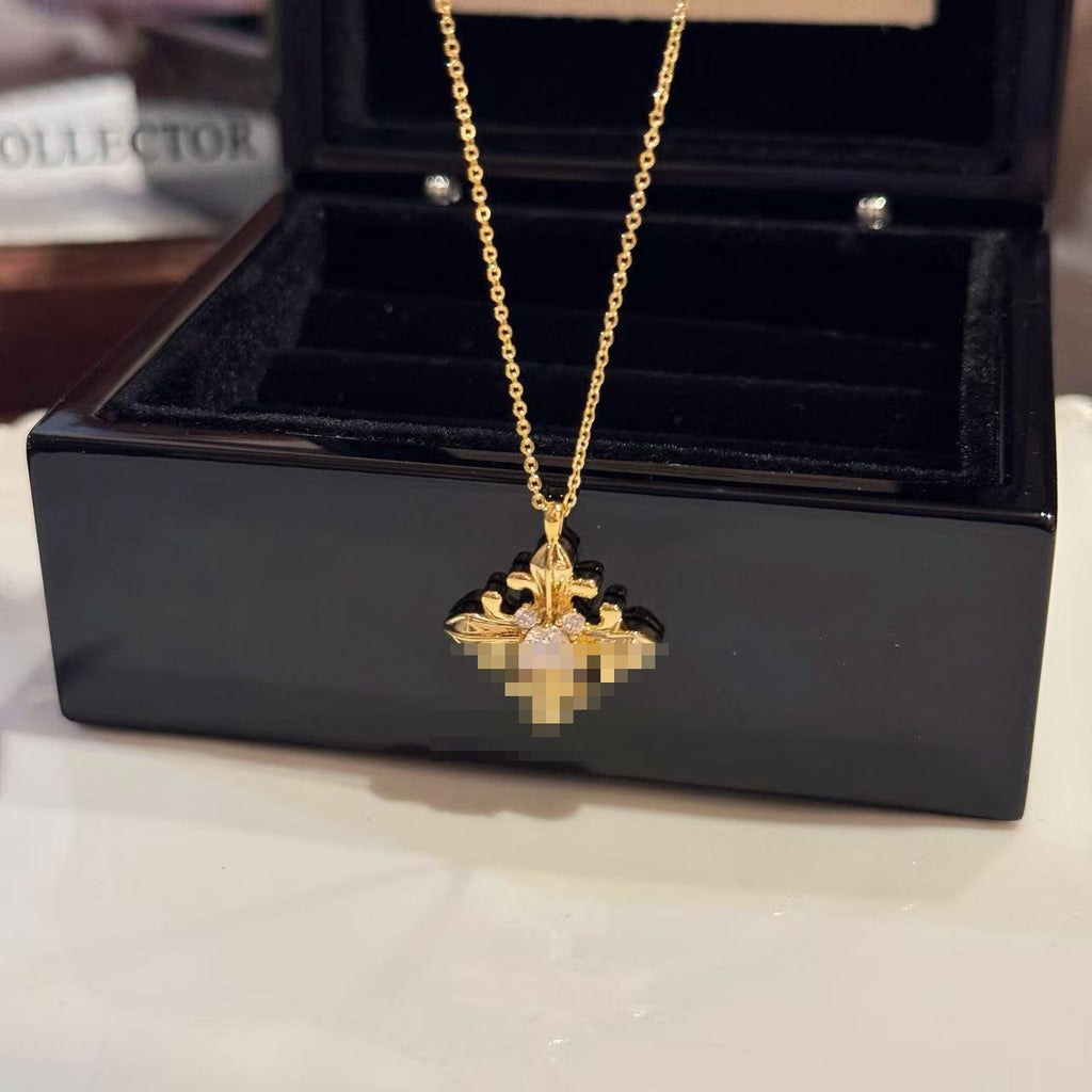 Gold Dainty Necklace Minimalist Luxury Clavicle Chain Elegant Fashion All-match Commute Jewelry Gifts for Girlfriend