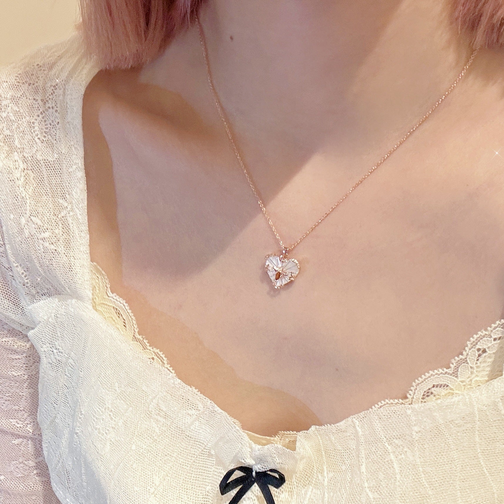 Babylonian Heart Natural Shell Necklace Elegant Luxury Delicate Women Neck Jewelry