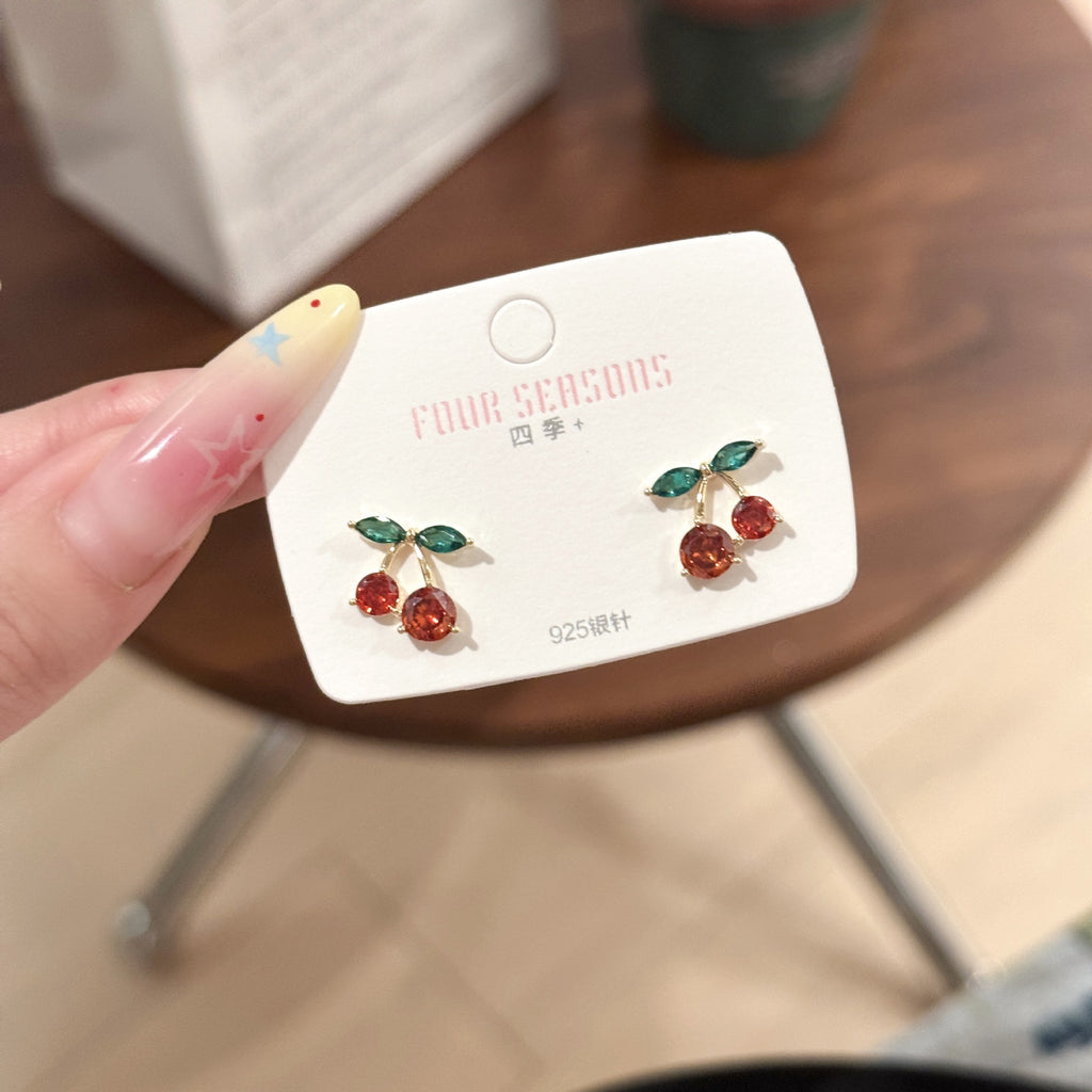 Red Cherry Necklace and Earrings Jewelry Set, Niche Luxury Elegant Clavicle Chain, Exquisite Temperament Fashion Accessories Set for Women
