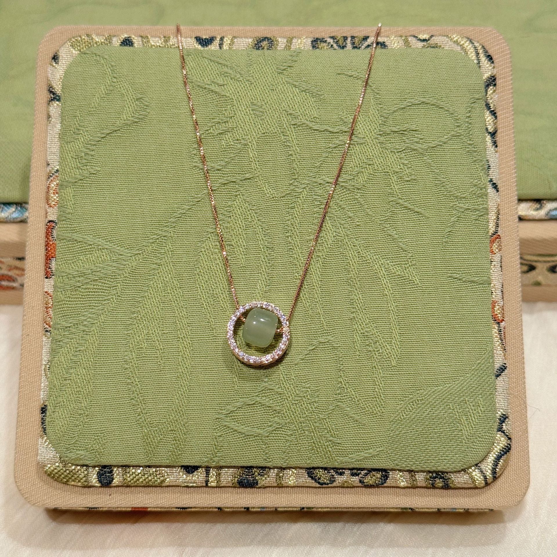 Vintage Gourd Peace Lock Necklace, Chinese Style Ginkgo Leaf Necklace, Zodiac Year Elegant Exquisite National Trend Jewelry for Women
