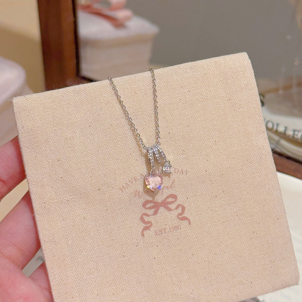 Pink Heart Pendant Choker Necklace, Luxury Dainty Clavicle Chain, Elegant Temperament Jewelry, Perfect Gift for Girlfriend