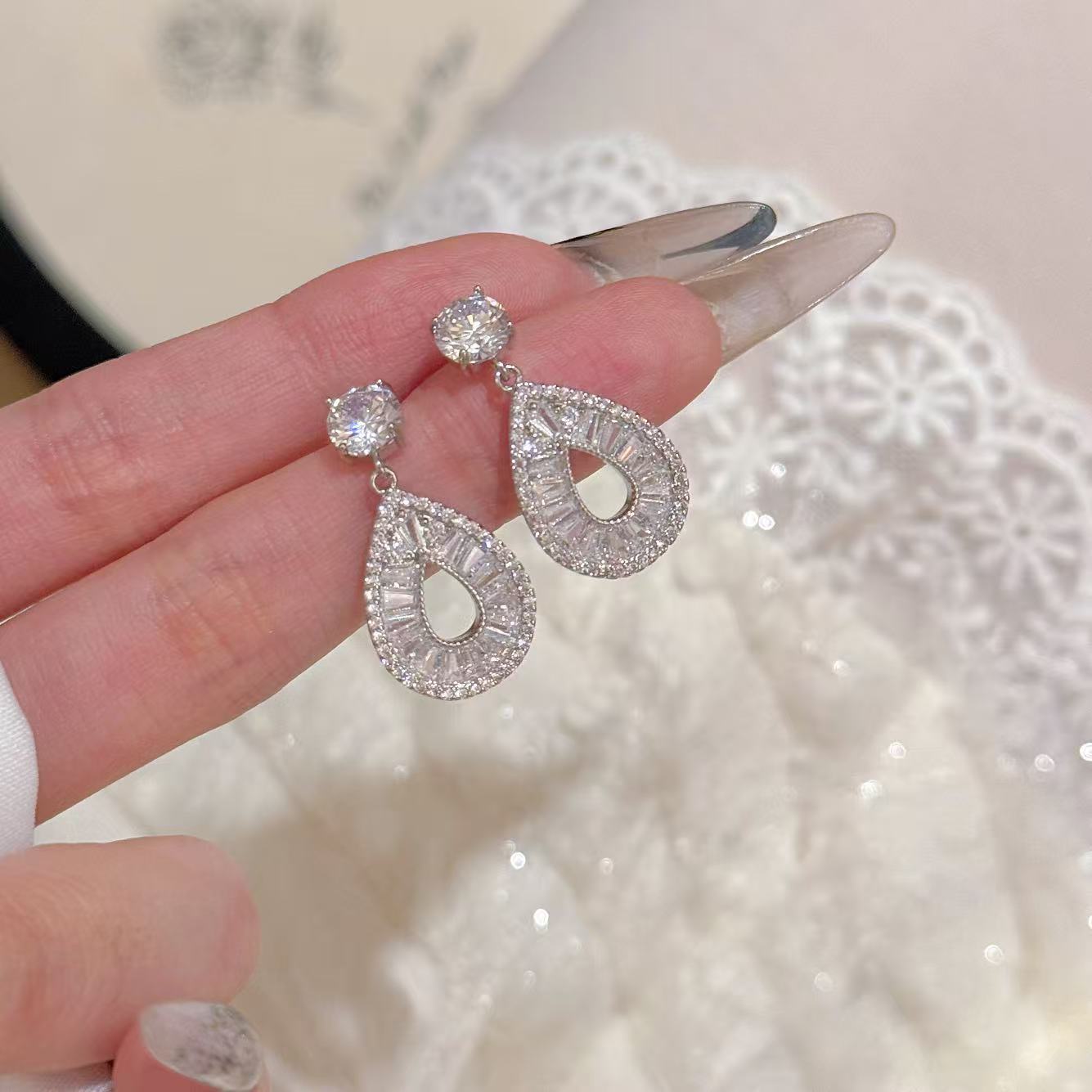 Luxury Quiet Luxury Teardrop Pendant Dangle Earrings, S925 Sterling Silver Post Dainty Elegant All-Match Women Fine Ear Jewelry