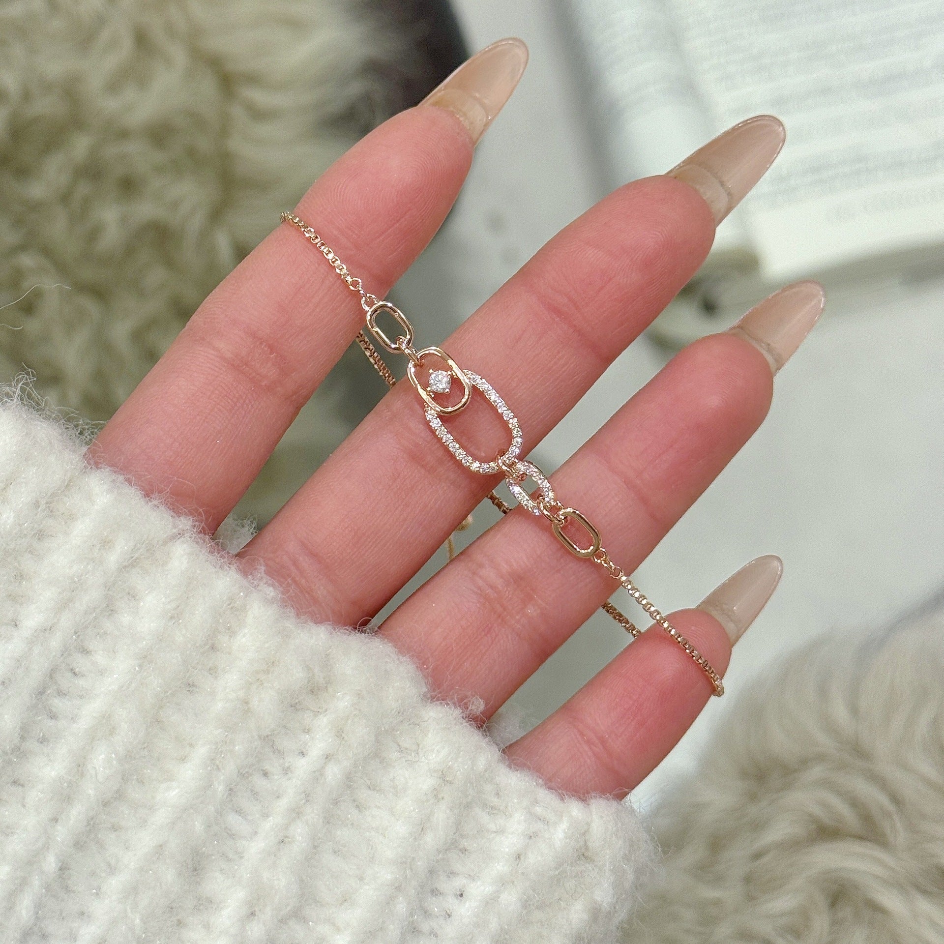Interlocking Heart Bracelet, Luxury Sparkling Dance Crystal Bangle, Elegant High Sense Jewelry For Women