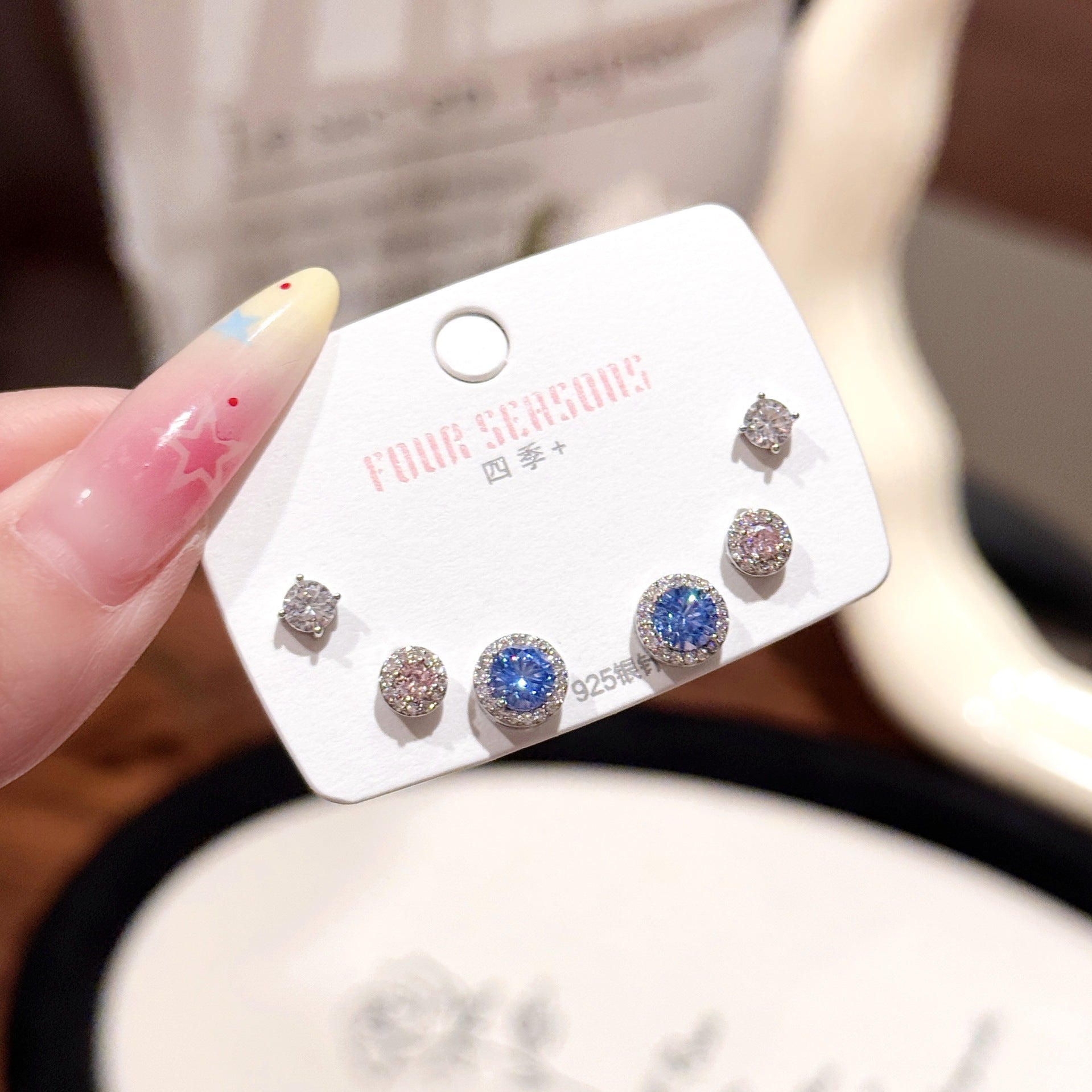 Women 3 Pairs Bling Bling Crystal Ear Studs Colorful Simple Style Silver Needle Ear Piercing Accessories Ear Healing Earrings Set