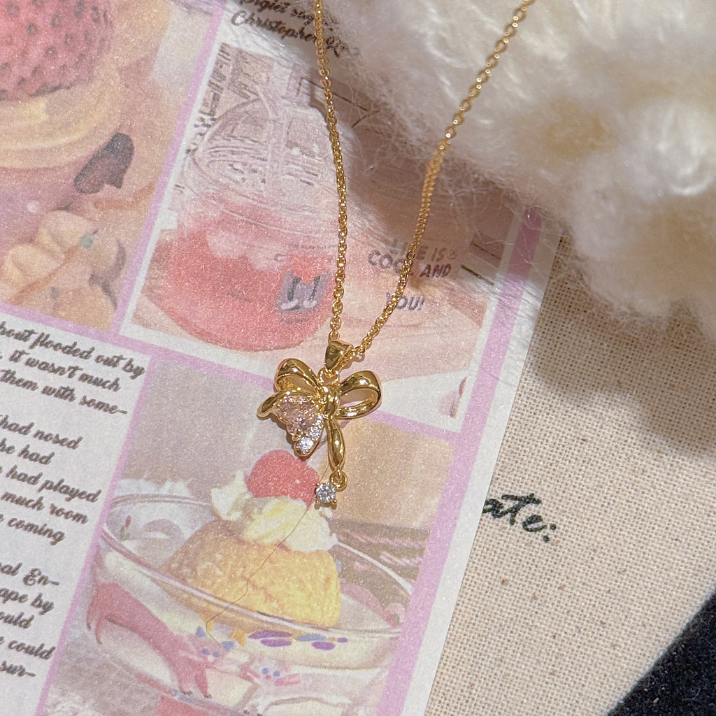 Sweet Luxury Niche Bow with Heart Cubic Zirconia Pendant Necklace, Designer Dainty Elegant All-Match Women Cross-Border